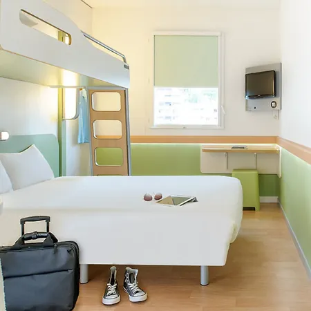 Ibis Budget Paradiso Hotel 2*
