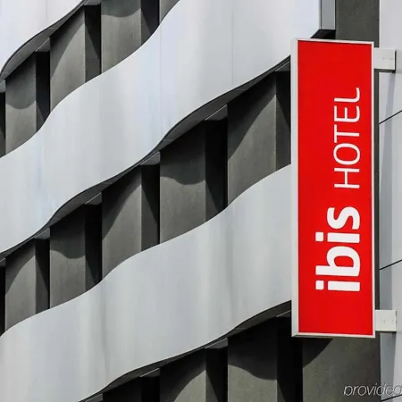 Hotel Ibis Budget Paradiso 2*