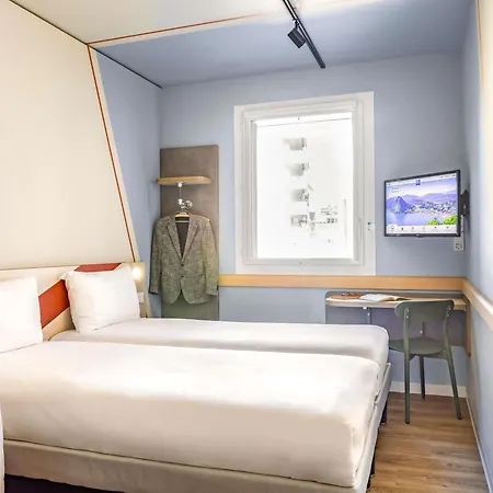 Ibis Budget Paradiso 2*