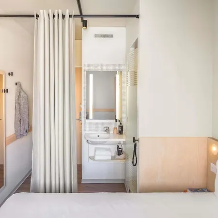 Ibis Budget Paradiso Hotel